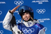开云体育-谷爱凌冬奥会女子U型场地技巧卫冕 中国队包揽冠亚军