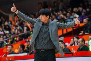 体育平台-山东男篮拒绝输球！全力淘汰浙江队，琼斯上演首秀，央视直播